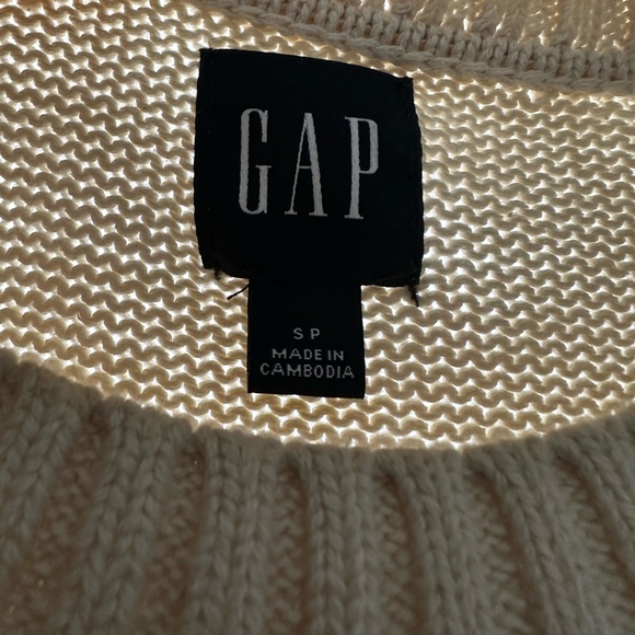 GAP knit sweater - Picture 3 of 3